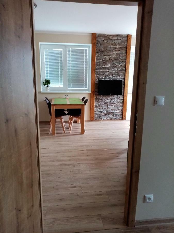 Elejan Lejlighed Bešeňová Eksteriør billede